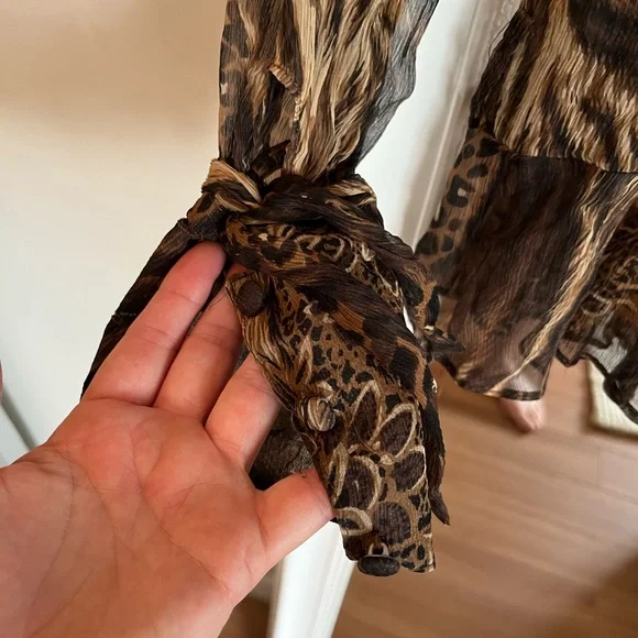 Animal Print Sheer Blouse - Picture 4 of 5